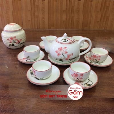 gom-men-trang-bat-trang gom-men-trang-bat-trang