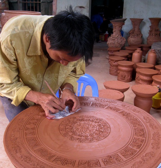 trang-tri-gom-su