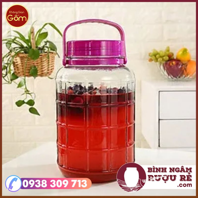 B&igrave;nh thủy tinh d&ugrave;ng để ng&acirc;m rượu