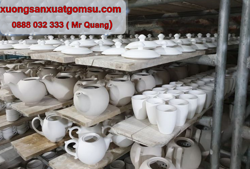 xuong-san-xuat-gom-su-theo-yeu-cau