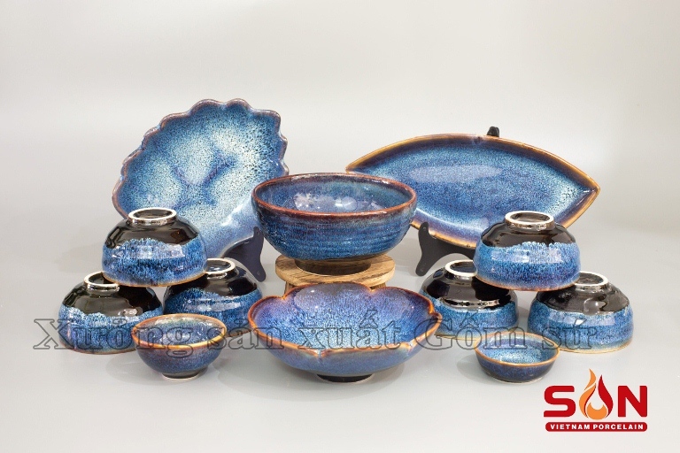 XUONG-SAN-XUAT-GOM-SU-THEO-YEU-CAU-TAI-HA-NOI