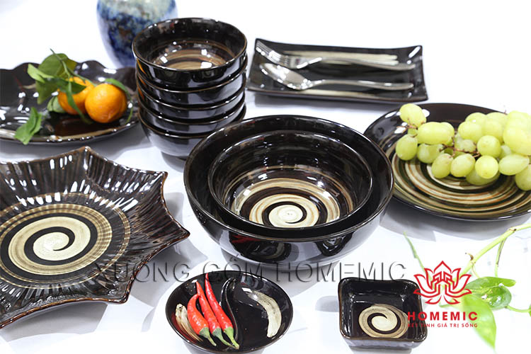 xuong-san-xuat-gom-su-theo-yeu-cau-tai-tan-binh